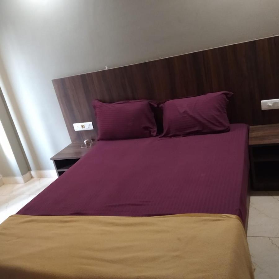 Hotel Janaki Pride プリ エクステリア 写真